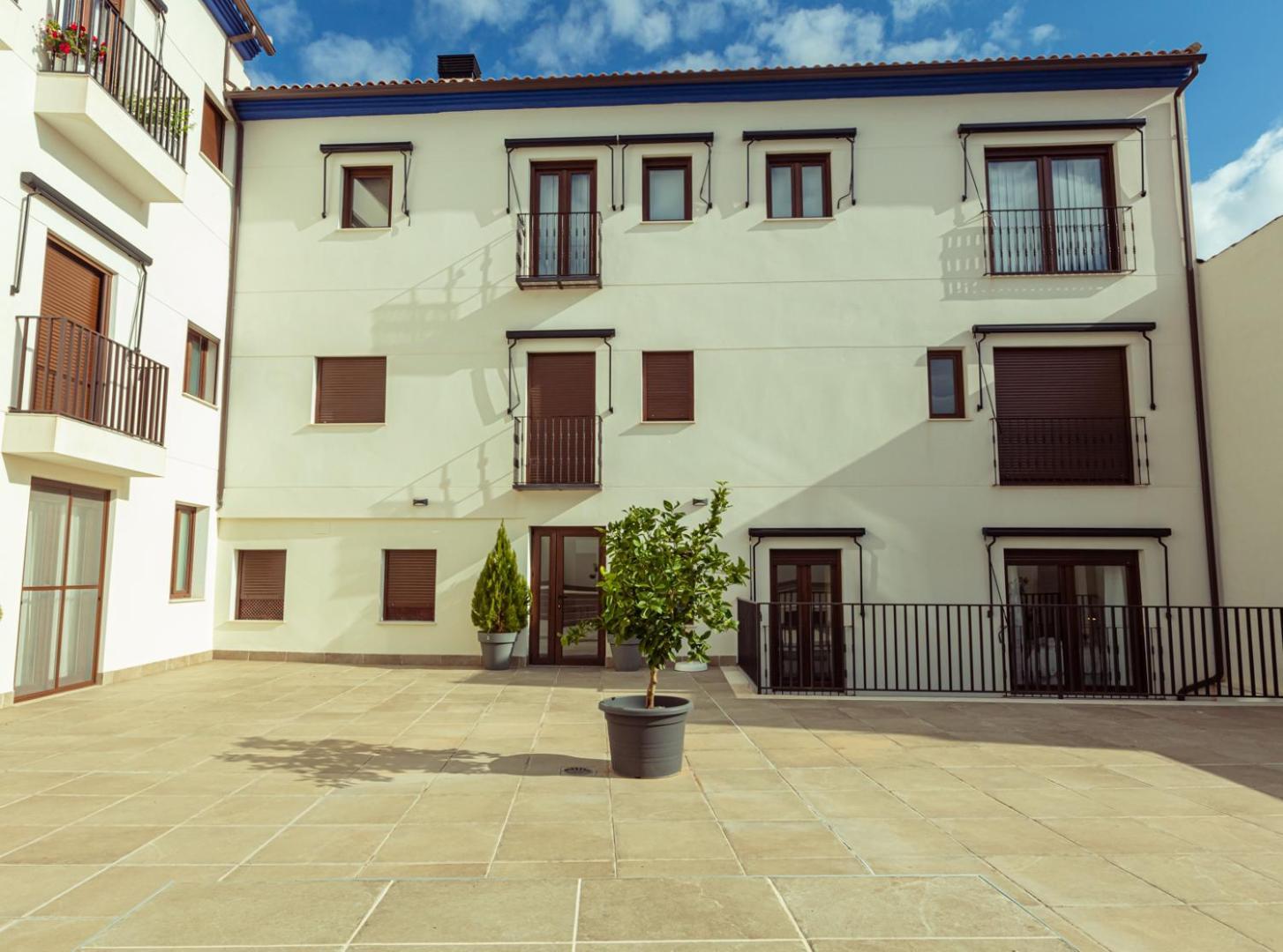 Apartamentos Turisticos Pilaria Jaen Exterior photo
